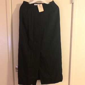 JH Collectibles Black Pencil Skirt